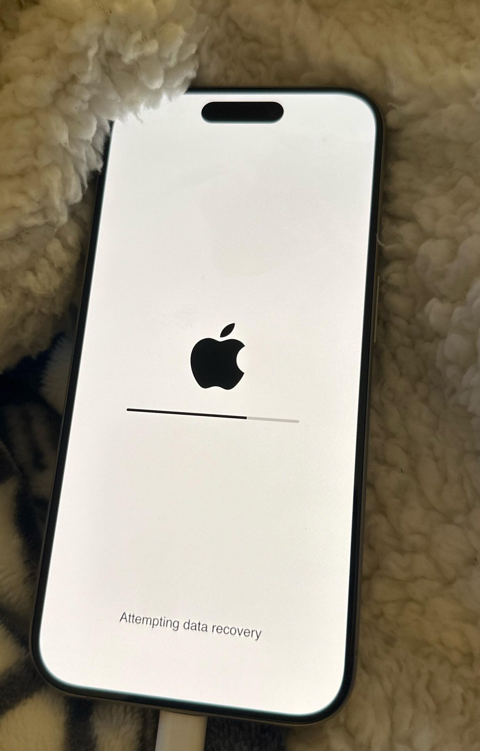 iPhone 15 Pro Max Data Recovery Service
